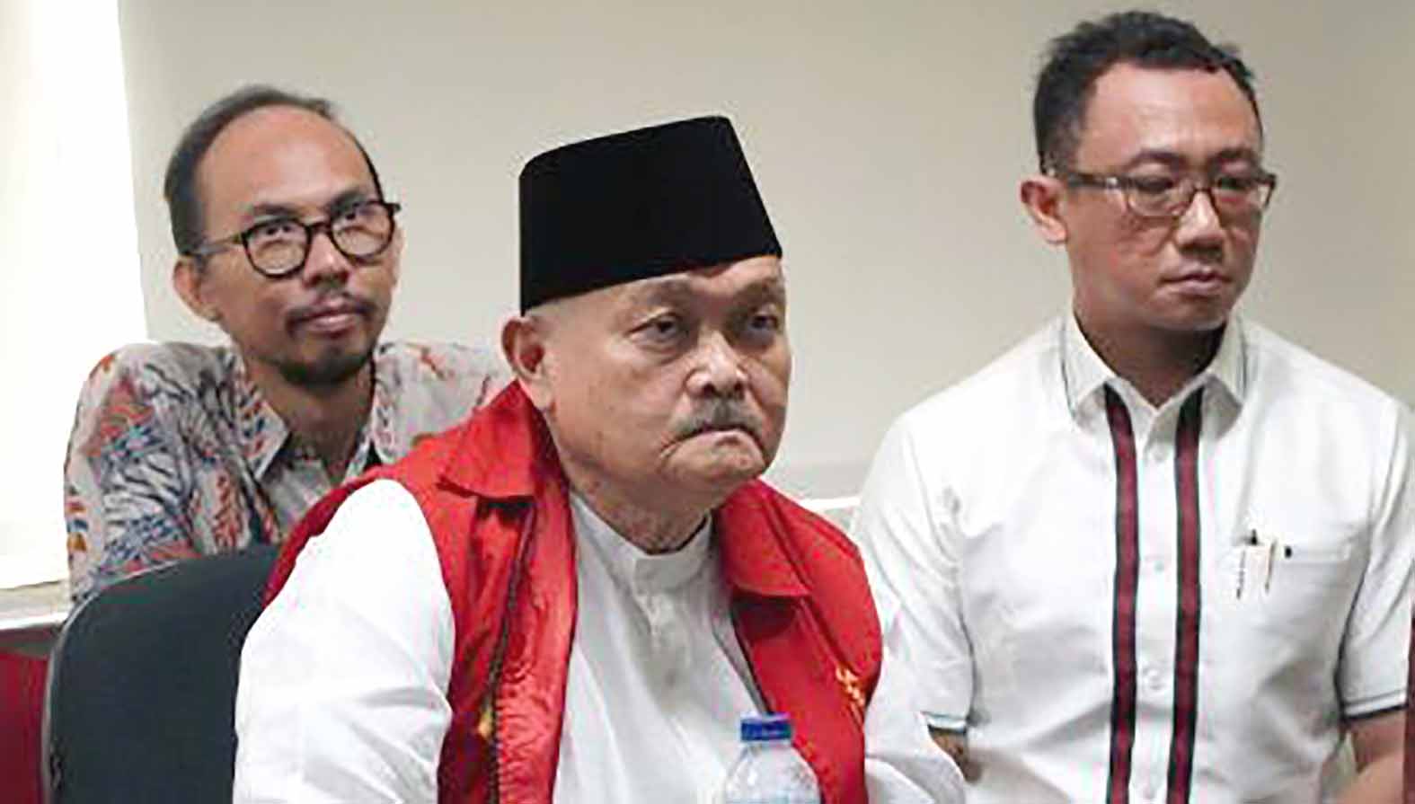 Alex Noerdin Kritis, Sidang Kasus Revitalisasi Pasar Cinde Ditunda Dua Pekan