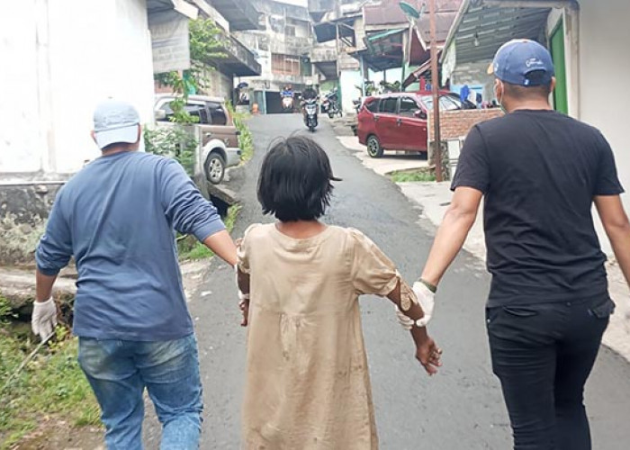 ODGJ Viral Kian Meresahkan Warga Lubuk Linggau
