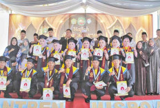 Haflah Angkatan V Ponpes Misro Arafah Lubuk Linggau, 2 Santri Siap Lanjutkan Studi ke Turki