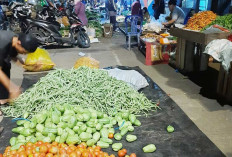 Jalan Lintas Curup-Lubuklinggau Longsor, Harga Sayur Naik Drastis