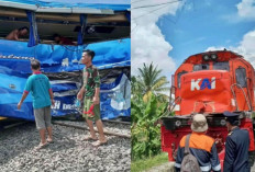 Kereta Api Tanjung Karang Tabrak Bus Penumpang di Oku Timur Sumsel