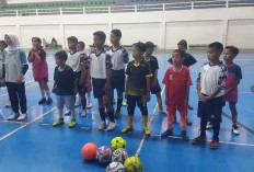 Ekskul Futsal SDN 49 Lubuk Linggau Biasakan Siswa Taat Aturan dan Hargai Waktu