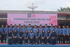 Petugas Wanita dan Perwakilan Warga Binaan Lapas Lubuk Linggau Ikuti Upacara Peringatan Hari Ibu Tahun 2024