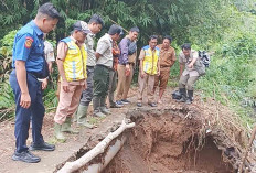 Irigasi di Perbatasan Rejang Lebong–Lubuk Linggau Longsor, Ganggu Pasokan Air Sawah