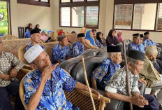 Anak Boleh Menitipkan Orang Tua ke Panti Jompo, Begini Penjelasan Ustadz Muhamad Abror