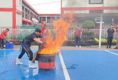 Lapas Lubuk Linggau Gelar Simulasi Penyelamatan Kejadian Kebakaran