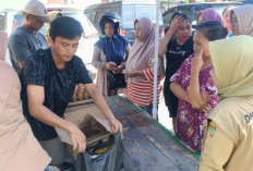 Jelang Hari Raya Idul Adha, Operasi Pasar Di Serbu Warga