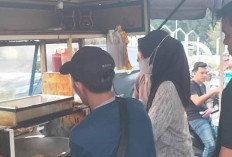 Kuliner Lubuk Linggau : Cakwe Khas Bandung Rp 5.000 Cocok Disantap Sore Hari di Sekitar Masjid Agung As Salam