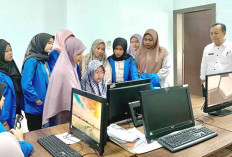 Mahasiswa UNPARI Belajar Editing ke Linggau Pos