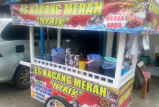 Segarnya Es Kacang Merah, Minuman Tradisional Favorit Semua Kalangan di Tengah Terik Kota