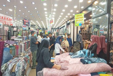 Big Sale Bombay Textile Lubuk Linggau Mulai dari Tile Bordir Gradasi, Songket Hingga Silk Motif Terbaru