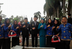 Dinsos Lubuk Linggau Sukses Gelar Upacara Ziarah, Apel Kehormatan dan Renungan Suci di Taman Makam Pahlawan 