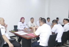Siswa MI dan MTs juga Dapat Seragam Sekolah Gratis dari Pemkot Lubuk Linggau