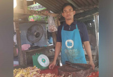 Permintaan Meningkat Jelang Lebaran, Harga Ayam di Pasar Bukit Sulap Mulai Jadi Perhatian Warga