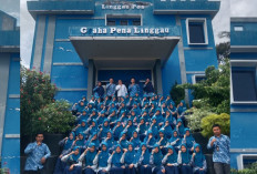 Pelajar SMPIT AN-NIDA’ Lubuk Linggau Lakukan Kunjungan Edukatif ke Kantor Redaksi Harian Pagi Linggau Pos