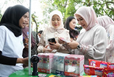 Bina Pelaku Usaha Kuliner dengan Festival Jajan Bukoan 2026