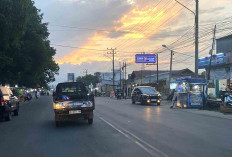 Aktivitas Pedagang di Depan Eks Kompi Tetap Berjalan, Belum Ada Informasi Penggusuran Permanen