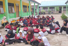 Kebiasaan Baik Setiap Jumat, Pelajar SDN 13 Lubuk Linggau Diajak Senam Sehat dan Yasinan