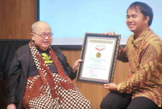 Mahasiswa Asal Muba Raih Rekor MURI sebagai Penjelajah Termuda Antartika 