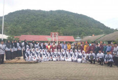 Peringatan Hari Guru Nasional 2025 di MTs N Lubuk Linggau Berlangsung Khidmat  