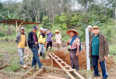 Persiapkan Penggunaan Lahan Pemakaman, Pengurus Taman Makam Rang Minang Gelar Gotong Royong