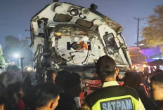 Kereta Api Sergai Tabrak Truk Mogok di Perlintasan, PT KAI Minta Ganti Rugi Sopir Buron