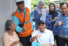 Salurkan Bantuan Sembako, Wali Kota Lubuk Linggau Berharap Bisa Ringankan Beban Masyarakat