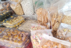 Jualan Makanan Khas Lebaran di Pasar Tradisional B Srikaton Musi Rawas Sepi Pembeli