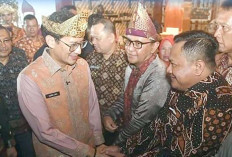 Pj Walikota Hadiri Festival Sriwijaya, Ini Pesan yang Disampaikan Menparkraf