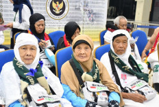 Muhammad Teguh JCH Asal Pagaralam Ditunda Keberangkatannya
