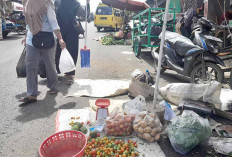 Pedagang Pasar Pagi di Pasar Inpres Masih Tak Patuhi Jam Berjualan
