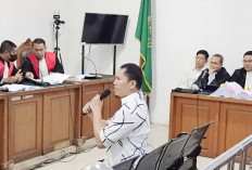 Misteri Kantong Kresek Hitam, Diduga Berisi Uang untuk Bupati