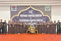 SMPTQ Irsyadul Ibad Lubuk Linggau Gelar Wisuda Tahfidz Qur'an dan Pelepasan Santri 2026