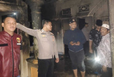 Diduga Korsleting Listrik, Rumah Kades di Musi Rawas Terbakar Tengah Malam