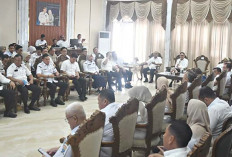 Bagikan Kain Kafan untuk Para Kepala OPD, Wali Kota Palembang: Ini Bukan untuk Menakut-nakuti