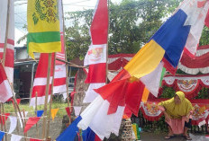 Menjelang HUT RI, Pedagang Bendera dan Umbul-umbul di Lubuk Linggau Mulai Bermunculan 