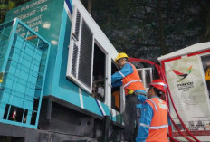 PLN Ingatkan Warga Ancaman Cuaca Ekstrem, Siagakan 69 Ribu Personel Sambut Nataru 2025/2026