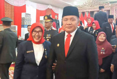 Hj. Sri Nuryatun Ketiga Kalinya Menerima Satyalancana Karya Satya dari Presiden RI 