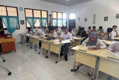 89 Siswa SMA Nusa Lubuk Linggau Kerjakan Soal ASAJ