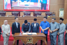 13 Raperda Disetujui Dalam Rapat Paripurna DPRD Musi Rawas