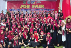 SMKN 2 Lubuk Linggau Pusat Keunggulan Sukses Gelar Job Fair 2024