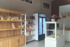 Laris Manis Tanpa Pengawet, Yhati Cake’s Sajikan Kue Homemade Fresh Favorit Warga Lubuk Linggau