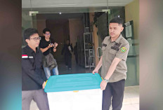 3 Jam Tim Kejari Geledah Kantor DLH Lubuk Linggau, Sita 2 Box Dokumen dan CPU