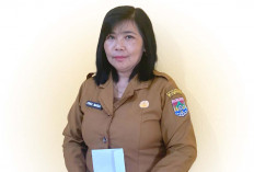 Guru Bahasa Inggris SMPN 8 Lubuk Linggau Terus Berinovasi dalam Pembelajaran