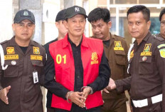 Mantan Walikota jadi Tersangka Kasus Korupsi, Harnojoyo Minta Maaf Sambil Tersenyum