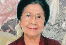 Berita Duka, Karlinah Umar Wirahadikusumah, Istri Wapres ke-4 RI tutup usia