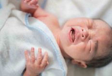 Bayi Baru Lahir Boleh Langsung Disunat, ini Manfaatnya