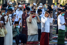 Lebaran 2025 Diprediksi Jatuh pada 31 Maret, Umat Islam Bersiap untuk Sholat Idul Fitri