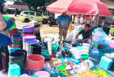 Toples Perlengkapan Lebaran Dijual Serba Rp 5.000 
