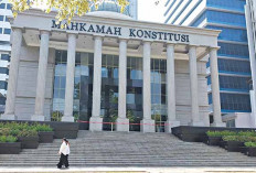 MK Larang Polri Duduki Jabatan Sipil